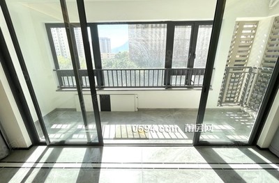 12000多買市中心萬達(dá)旁 精裝修4房 建發(fā)和鳴蘭溪-莆田二手房