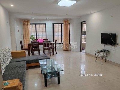 正榮時(shí)代廣場(chǎng)復(fù)試樓中樓 麟峰中山 下樓就到免接送-莆田二手房