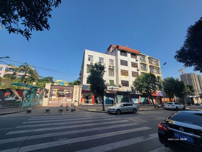 建成酒店附近整棟帶店面 出讓地 兩證齊全 賣(mài)3126-莆田二手房