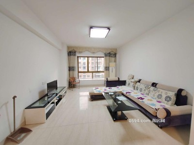 新天地旁 祥榮荔樹灣正規(guī)大兩房 商住兩用 采光好有鑰匙-莆田租房