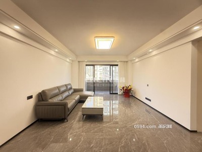 北磨鳳達(dá)花園小區(qū)全新裝修電梯中層一平11000多3房南北-莆田二手房