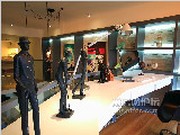 挑高小復(fù)式樣板房