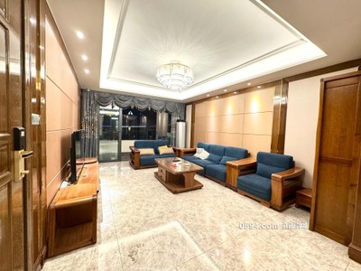 包車位物業(yè)！頭排溪景大三房，全配適合家庭，綬溪博物館-莆田租房