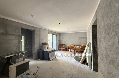 玉湖荔浦蘆江小區(qū) 頭牌看玉湖毛坯大四房 中山中學 看-莆田二手房