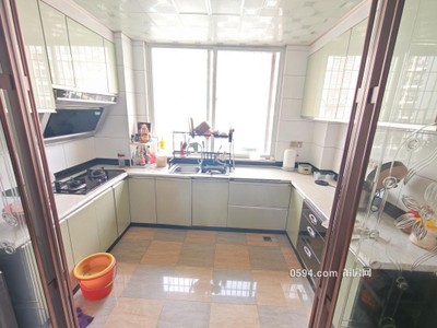 【麟峰和中山本?！?正榮時代廣場 千年荔枝樹-莆田二手房