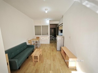 中南瓏璽臺旁萬達(dá)附近溝頭小區(qū)正規(guī)兩房一廳民用水電-莆田租房