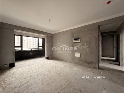 攬月豪庭府 高樓層采光充足 南北通透 交通便捷 次新房-莆田二手房