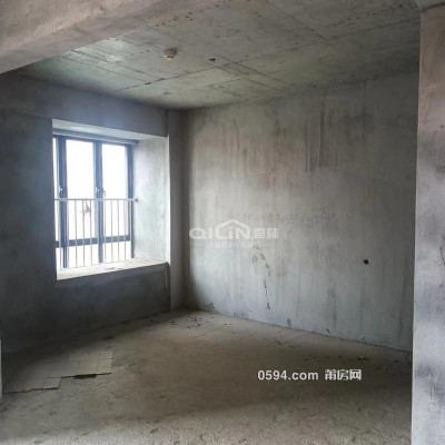 綠地映像 電梯房 產(chǎn)權(quán)清晰 滿(mǎn)二 次新小區(qū) 雙衛(wèi) 南北通透-莆田二手房