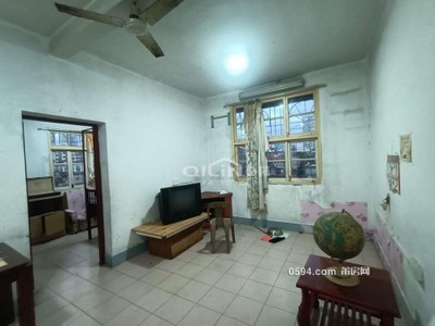 麟峰+中山 英龍居委會(huì) 八二一中街 精裝3居室 總價(jià)78.8萬-莆田二手房