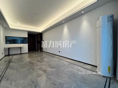 整租全配 建發(fā)玉湖壹號(hào) 高層精裝三房 朝南雙拼陽臺(tái)-莆田租房