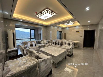 萬達附近九龍小區(qū) 精裝3房 好樓層三面采光 總價僅售115萬-莆田二手房