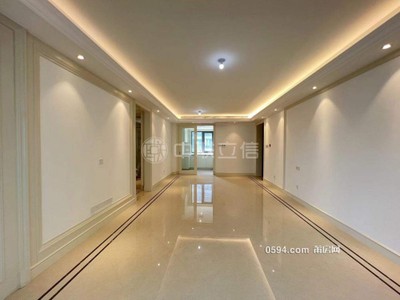 融創(chuàng)蘭溪大觀二期，聯(lián)發(fā)君領(lǐng)蘭溪旁，單價17700元，三房精裝-莆田二手房