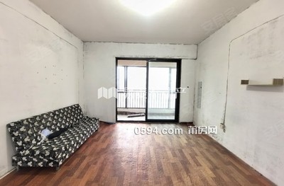 玉湖公園96.9萬大三房 張鎮(zhèn)水鄉(xiāng)高層毛坯中山梅峰勵志門口-莆田二手房