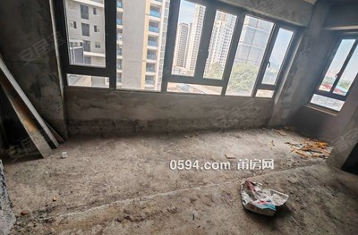 單價1萬2多邊套南北西中層四房兩廳 證滿二 玖璽正榮府2期-莆田二手房