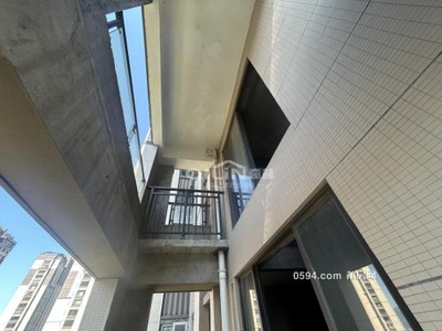 擴(kuò)容價(jià)1萬(wàn)起正榮財(cái)富中心潤(rùn)城復(fù)式樓贈(zèng)送80平三面光看玉湖-莆田二手房