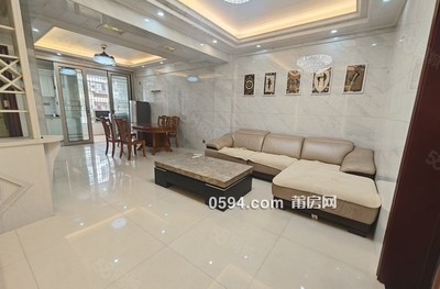 鞋材市場(chǎng)麟峰中山精裝三房奶奶層 出行方便看房滿意價(jià)格-莆田二手房