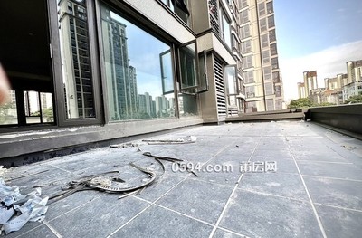 送露臺(tái) 12xxx一平 萬達(dá) 中南旁 建發(fā)縵云 南北東4房-莆田二手房