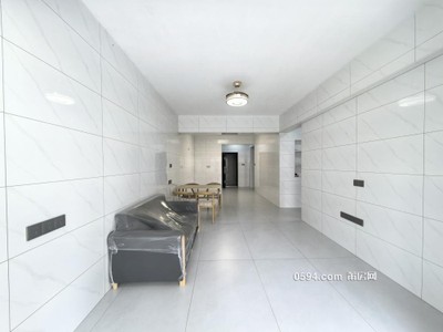 東潯小區(qū)精裝2室1廳1衛(wèi) 86平，家電齊全拎包入住-莆田租房