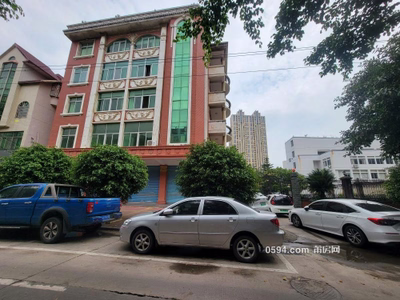 擁有獨棟別墅 讓您享受寬敞明亮的生活空間，擁有獨立花園-莆田二手房