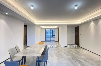 建發(fā)融創(chuàng)和鳴蘭溪 單價12700 帶精裝4房 拎包入住-莆田二手房