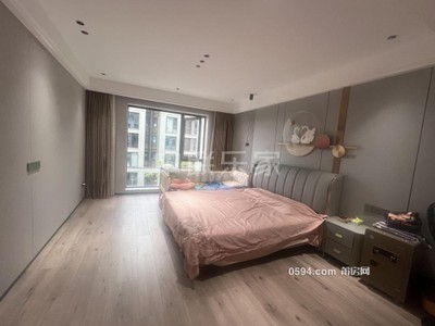 城南木蘭溪畔融創(chuàng)蘭溪大觀精裝修疊墅，產(chǎn)權(quán)163.23平實用-莆田二手房