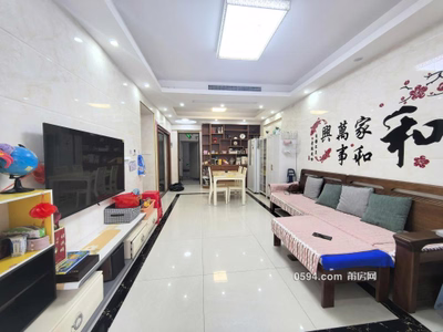 麟峰小學新出精裝三房急賣價格可以談正榮財富中心-莆田二手房