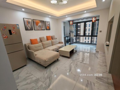 富邦學(xué)苑【馬上入住】【中上層30萬(wàn)裝修】90平三房-莆田二手房