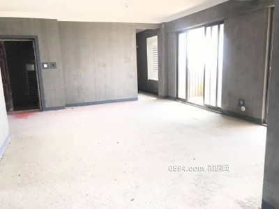 湖心島 別墅鄰近零公攤正規(guī)四房 南北通透視野采光好-莆田二手房