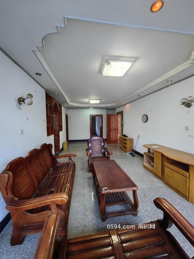 北磨福興小區(qū) 3房2廳帶車位帶柴火間 逸夫 文獻(xiàn) 僅售60萬-莆田二手房