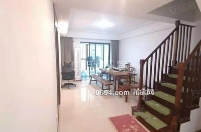 保利金香檳 復(fù)試樓中樓 低總價(jià) 送一個(gè)車位 急售-莆田二手房