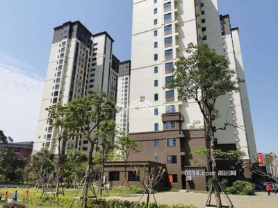 盈龍濱江雅郡(C）黃金樓層毛坯4居室 邊套 單價(jià)9267元-莆田二手房