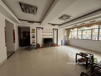 北磨福興小區(qū) 3房2廳精裝修家具家電齊全 僅租1600元-莆田租房