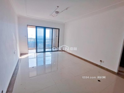 玉湖片區(qū)富力尚悅居，一平1xxxx買(mǎi)電梯 高層大三房樓間距寬-莆田二手房