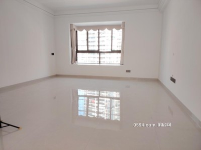 萬達(dá)廣場旁 霞林學(xué)校幸福家園 精裝大四房+陽光房 看房方便-莆田二手房