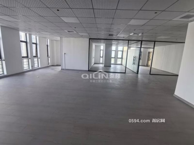 辦公中高樓層房東急租艾力艾國(guó)際中心-莆田租房