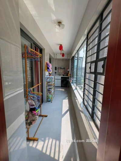 龍德井商品房 110.4㎡ 好材料裝修 隔成4房 有證 筱塘小學(xué)在旁-莆田二手房