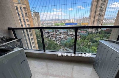 萬科城一期溪園小區(qū)精裝三房家具齊全 中高層三面光雙陽-莆田二手房