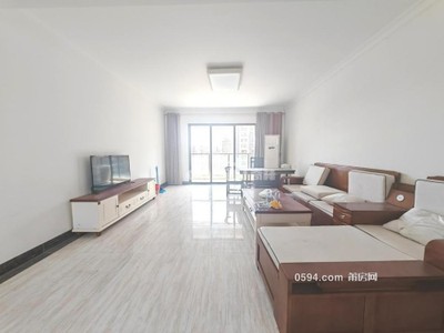 萬達(dá)中央華城 包物業(yè) 萬達(dá)商圈旁 家電齊全 拎包入住雙陽臺-莆田租房