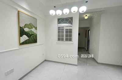 急賣就賣 南門 農(nóng)貿(mào)市場旁 南門中學(xué)旁 電梯3房 精裝修-莆田二手房