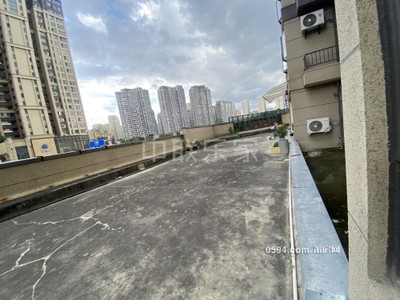 帶100多平私家大露臺(tái)，精裝修3房低總價(jià)，中山中學(xué)荔城一小-莆田二手房