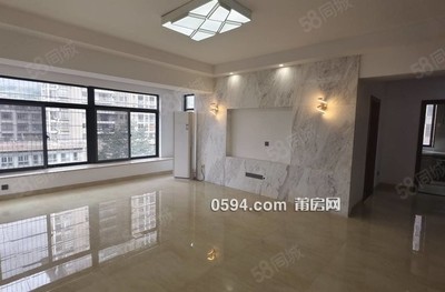 急賣 和成天下 精裝修三房 市政府附近 龍橋 鳳達鳳凰城邊上-莆田二手房