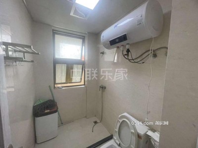 5室2廳4衛(wèi) 荔能華景城 303萬 大面積 233平-莆田二手房