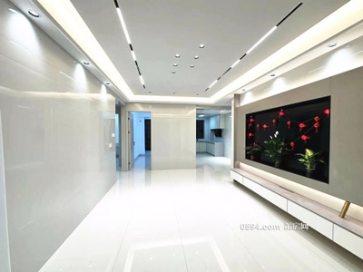 全新裝修市中心龍德井小區(qū)南北通透雙陽臺證件齊全-莆田二手房