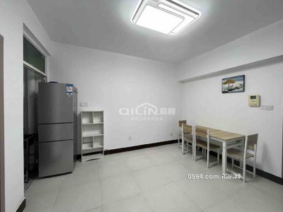 市中心 信輝一品苑 精裝2房 帶露臺(tái)，低總價(jià)，撿漏-莆田二手房