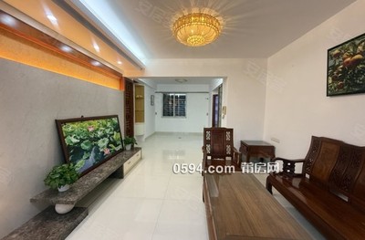 正規(guī)商品房 雙衛(wèi) 帶電梯 中間好樓層 南北通透 醫(yī)療配套成熟-莆田二手房