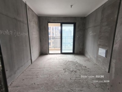 市中心 龍德井小區(qū) 高層小三房 只要76萬-莆田二手房