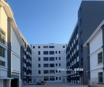 笏石廠(chǎng)房 占地16畝 建筑面積18700多平 獨(dú)門(mén)獨(dú)院-莆田二手房