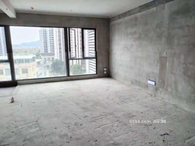 邊套  邊套 建發(fā)縵云 毛坯四房 南北通透  看房方便-莆田二手房