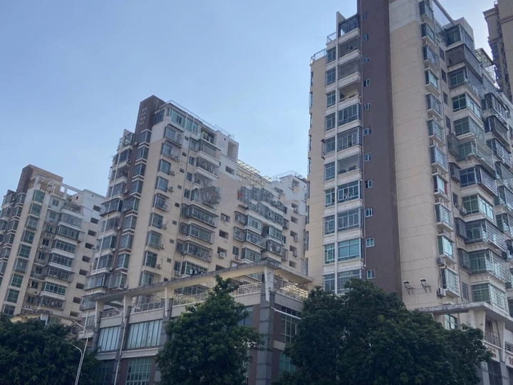 華東城市廣場(chǎng)