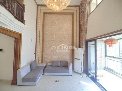 送大露臺(tái) 東城一號(hào) 豪裝5房3層樓中樓 屋況好 價(jià)格可談-莆田二手房